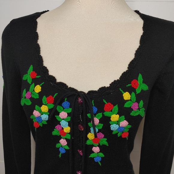 Vintage Betsey Johnson floral embroidered cardigan S - Picture 3 of 14